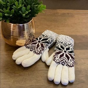 Cute Winter Gloves Touchscreen Capabilities